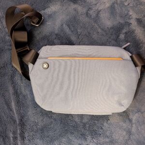 NWOT Mopak Wanderer Sling Backpack Fanny Pack Blue